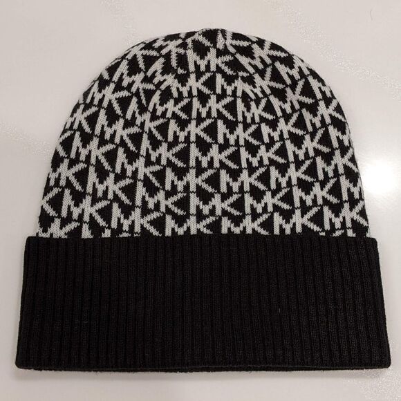 Michael Kors Authentic Allover Logo Black Winter Beanie Hat - Picture 5 of 6